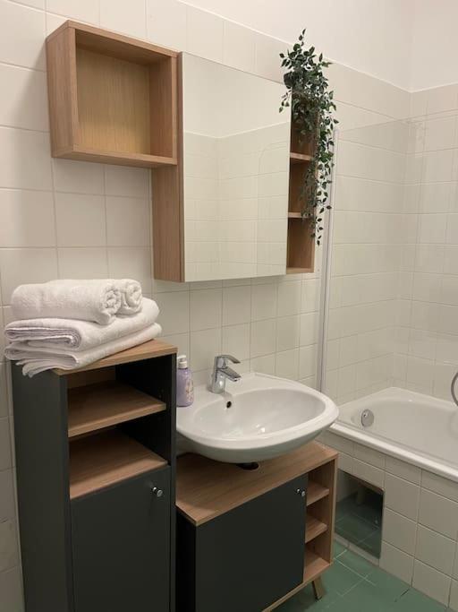 Gesamte Unterkunft Fuer 2 Personen Top 17 Viena Exterior foto